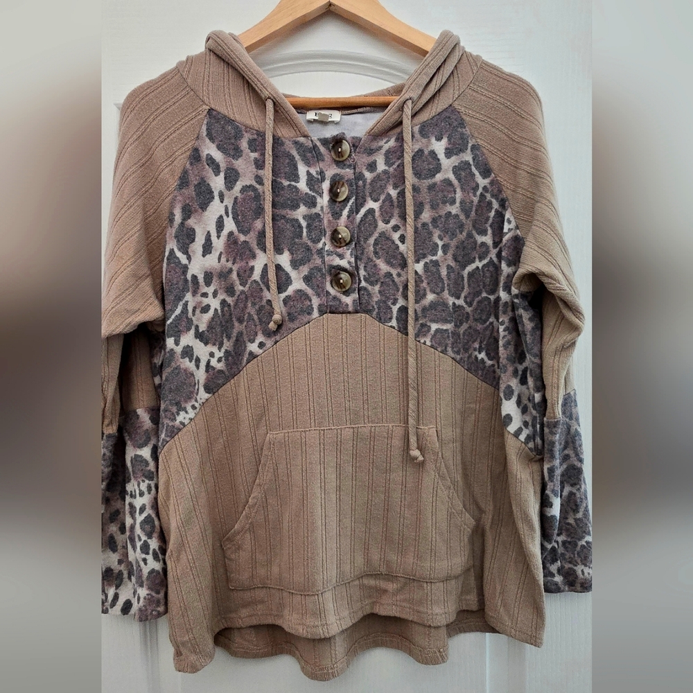 BKE Sweater